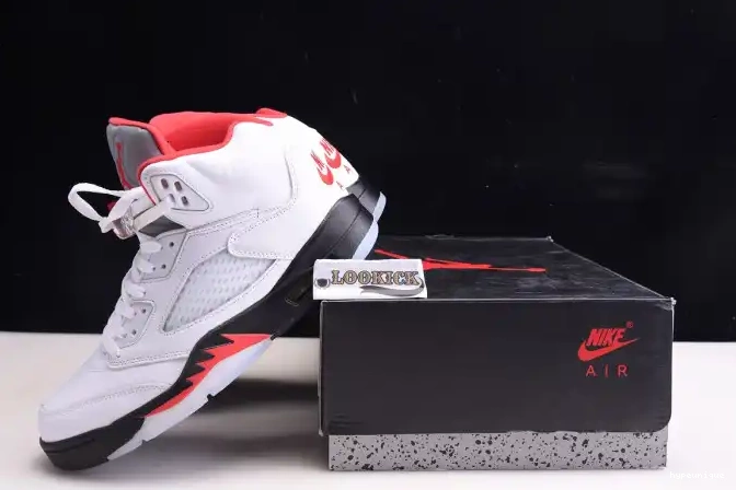 HYPE Retro Fire 5 Red (2020) Tongue Silver Air DA1911-102 Jordan 0412